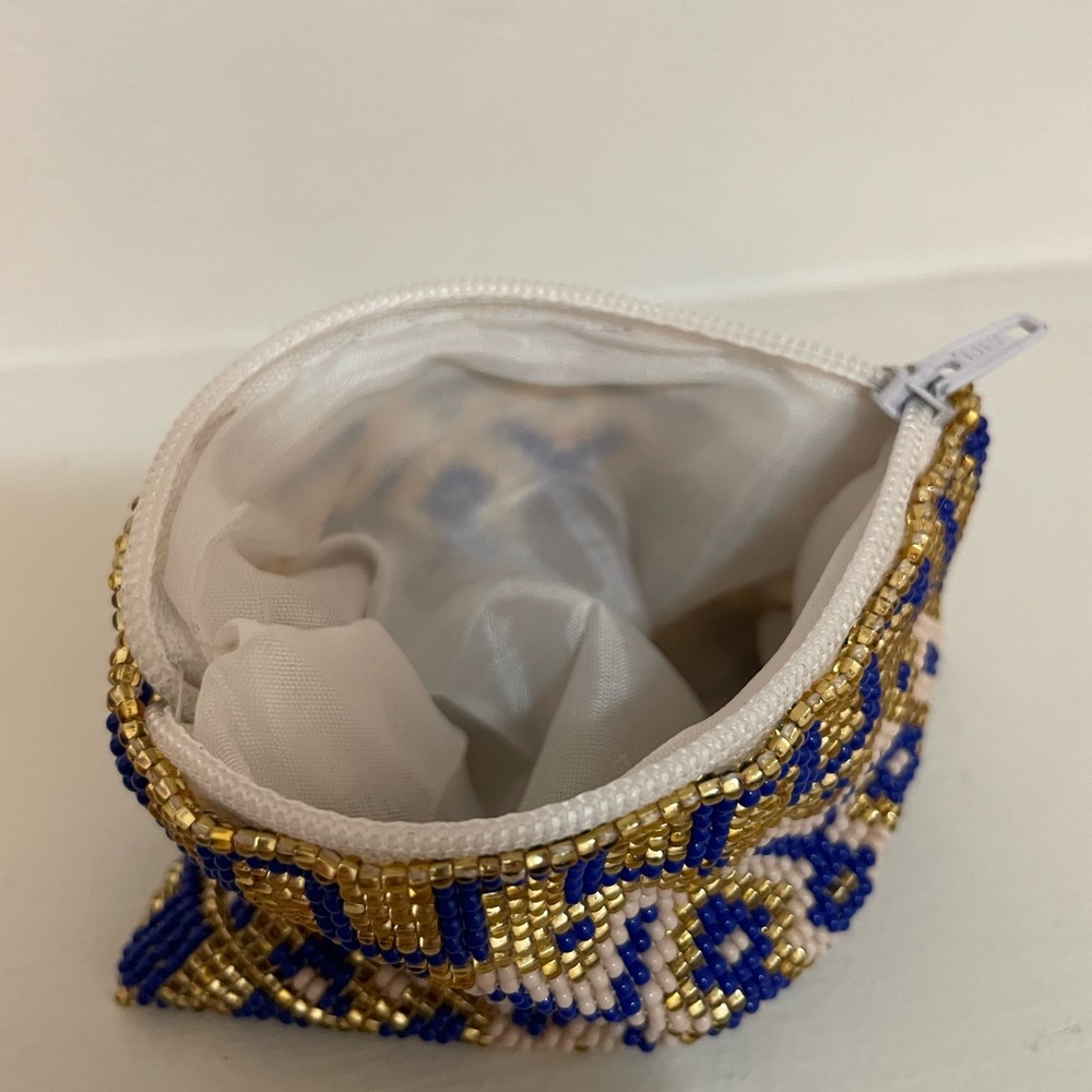 ⭐️HP⭐️Huichol Beaded Coin Purse - Picture 2 of 2